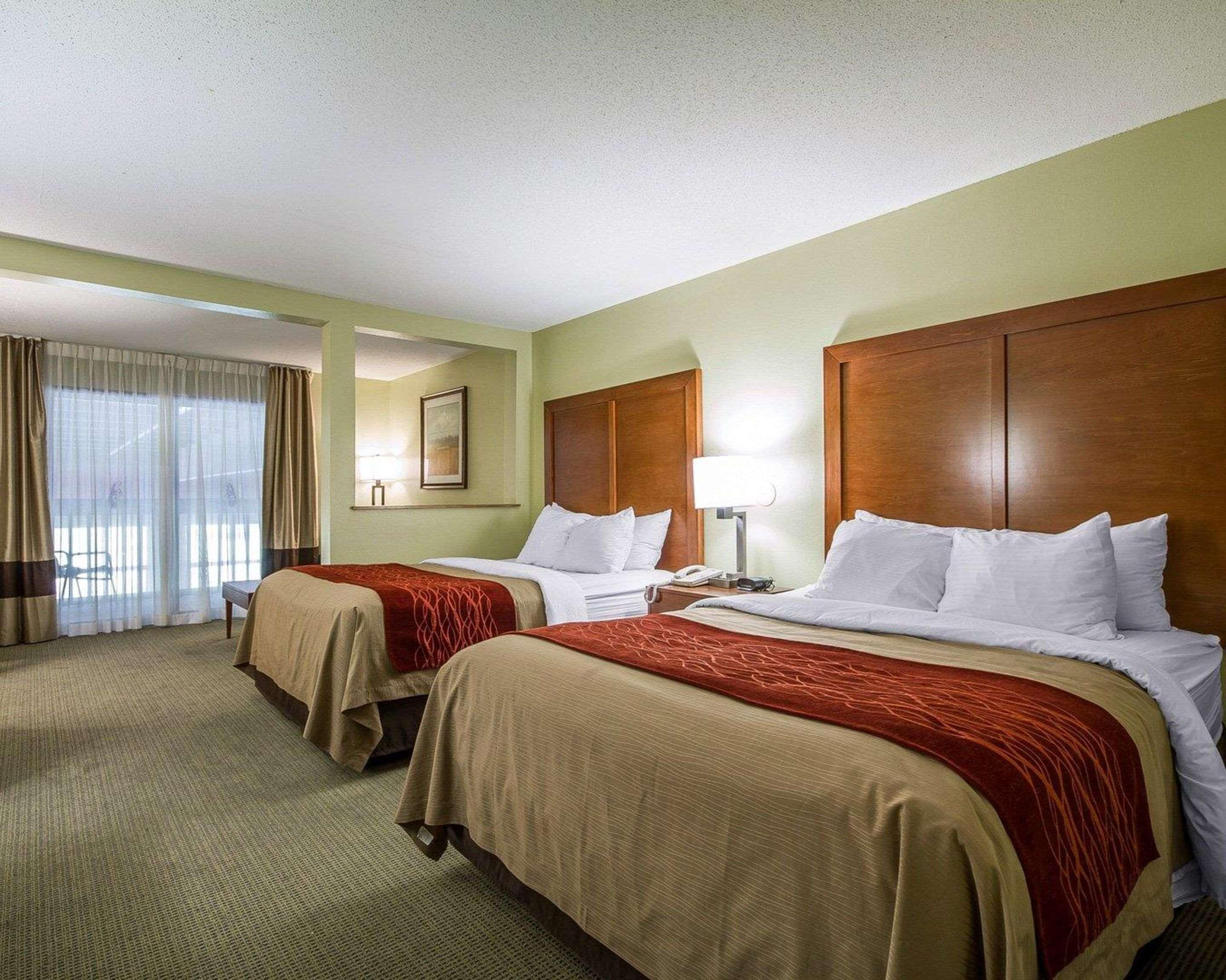 Comfort Inn & Suites Black River Falls I-94 Екстериор снимка