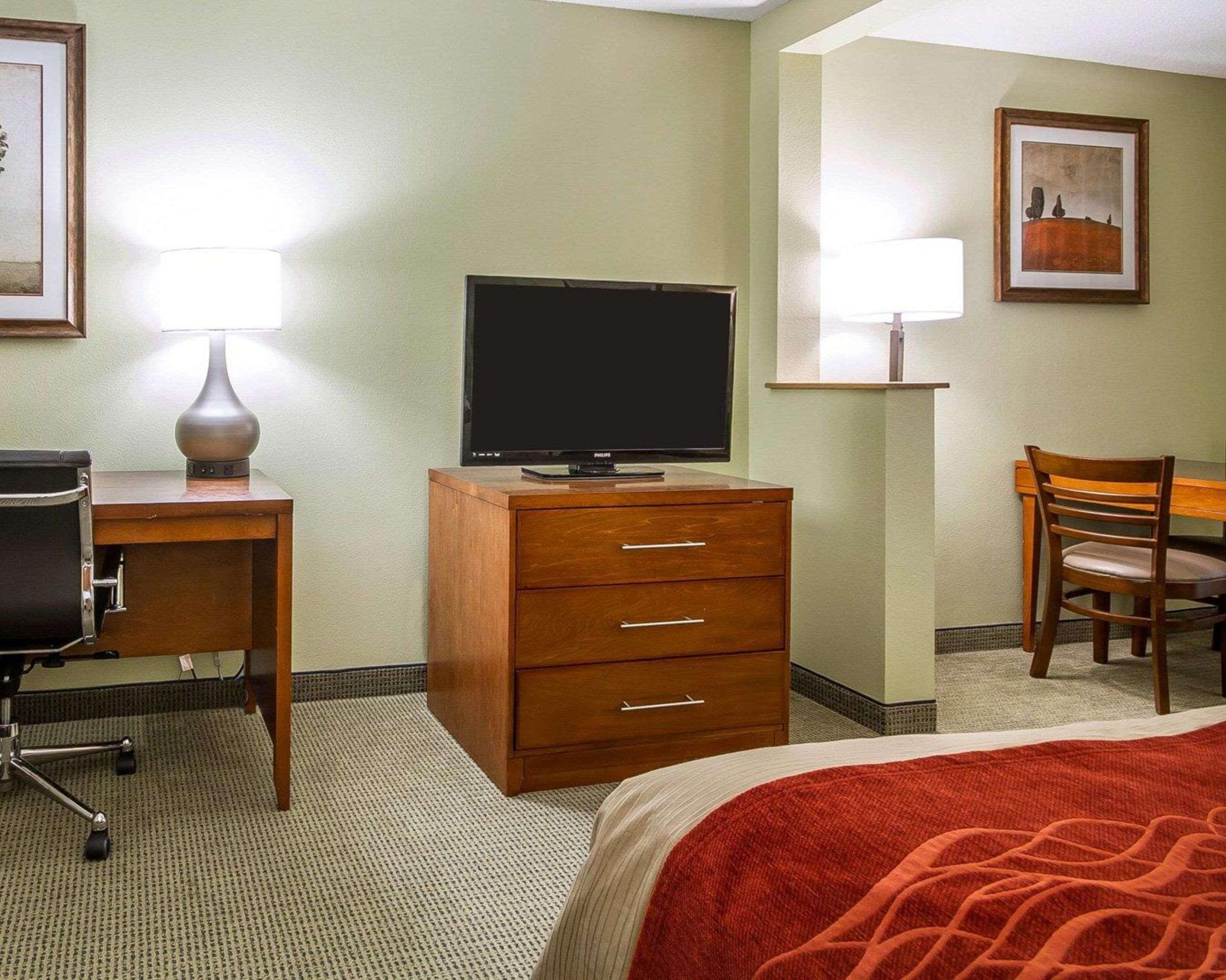 Comfort Inn & Suites Black River Falls I-94 Екстериор снимка