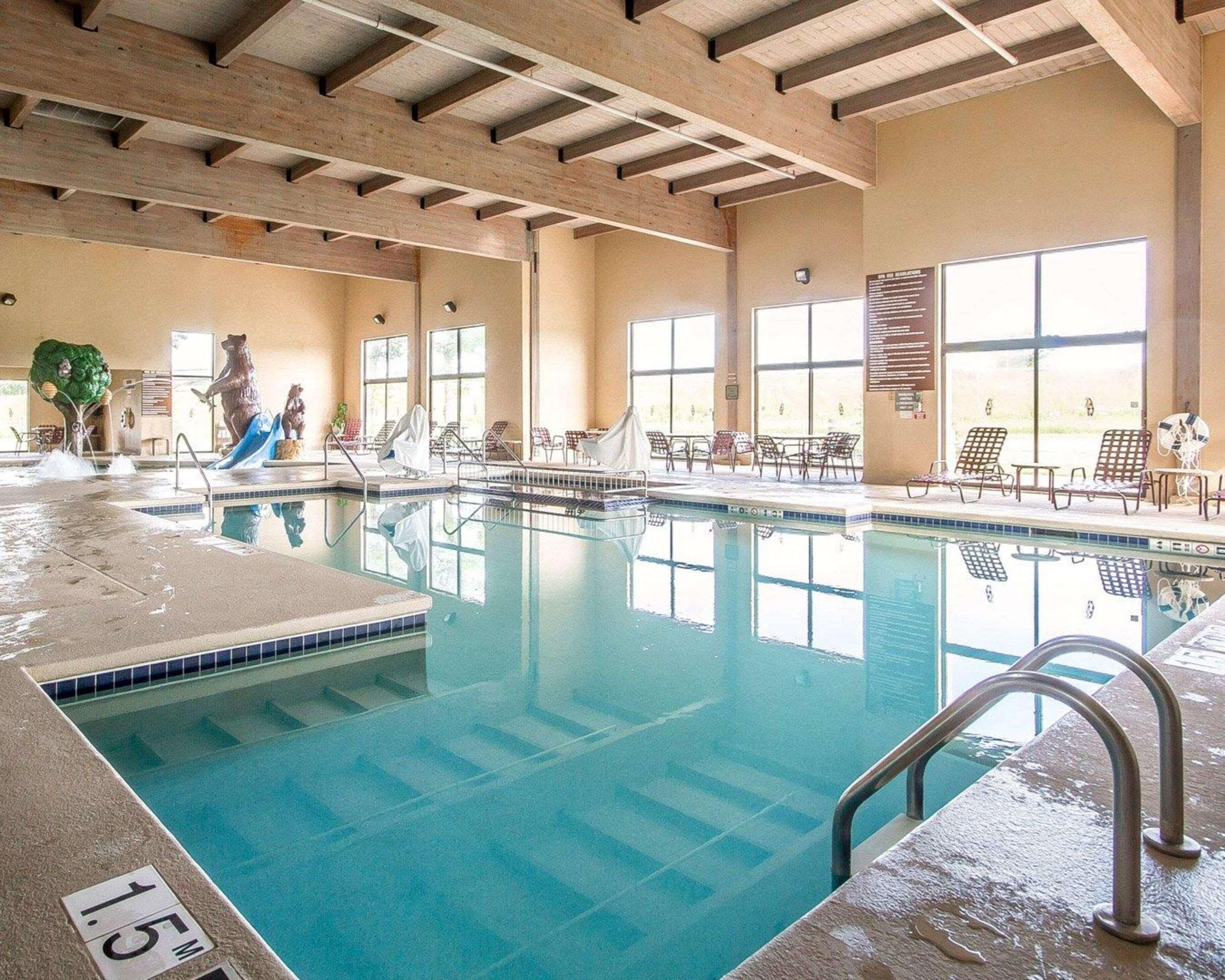 Comfort Inn & Suites Black River Falls I-94 Екстериор снимка