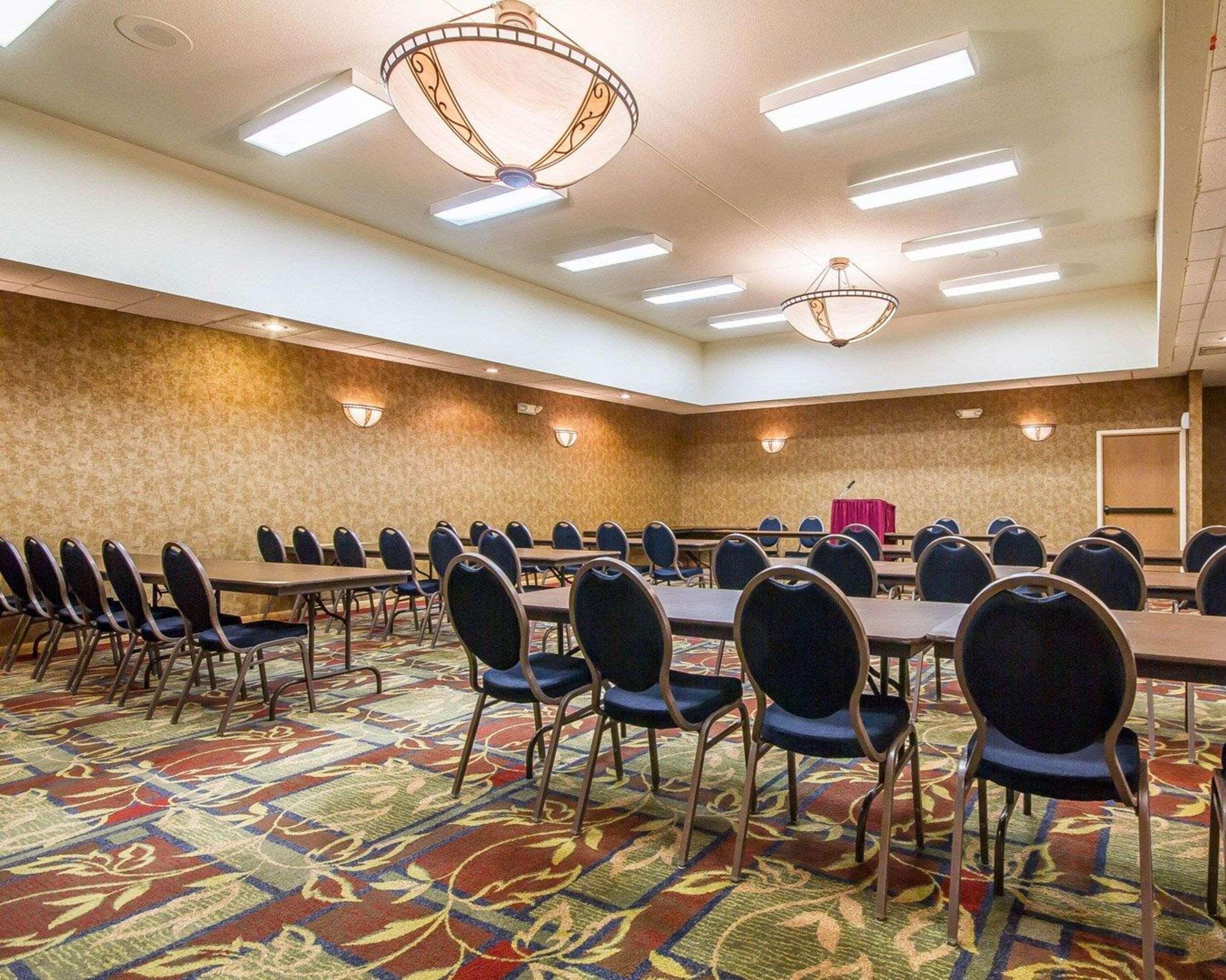 Comfort Inn & Suites Black River Falls I-94 Екстериор снимка