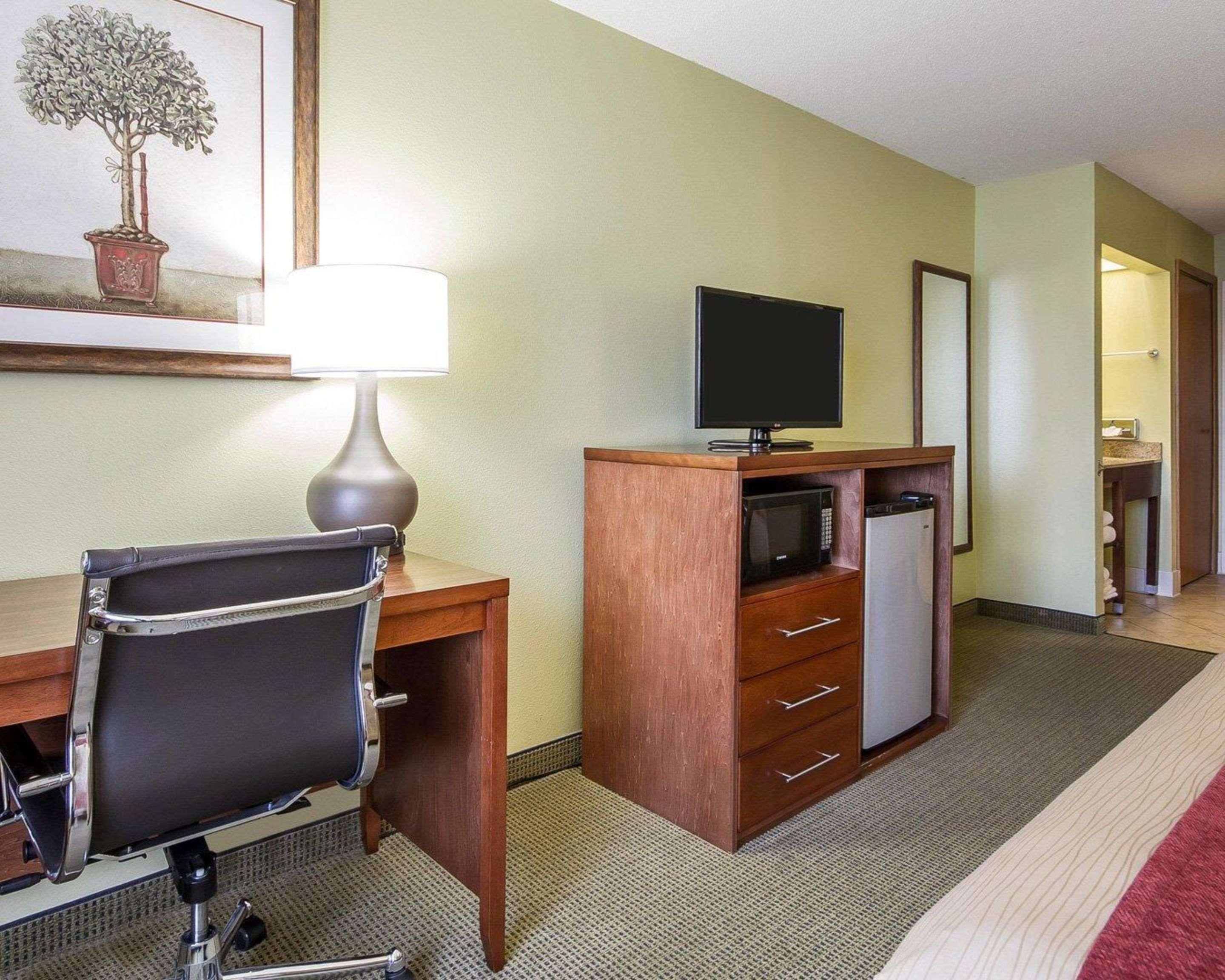 Comfort Inn & Suites Black River Falls I-94 Екстериор снимка