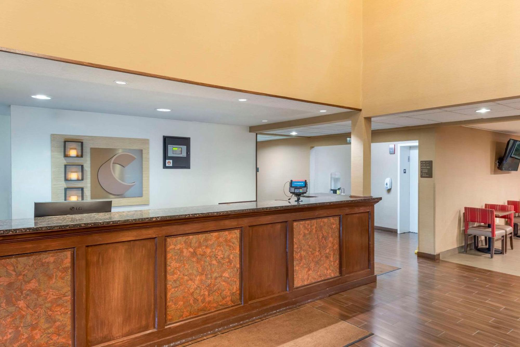 Comfort Inn & Suites Black River Falls I-94 Екстериор снимка